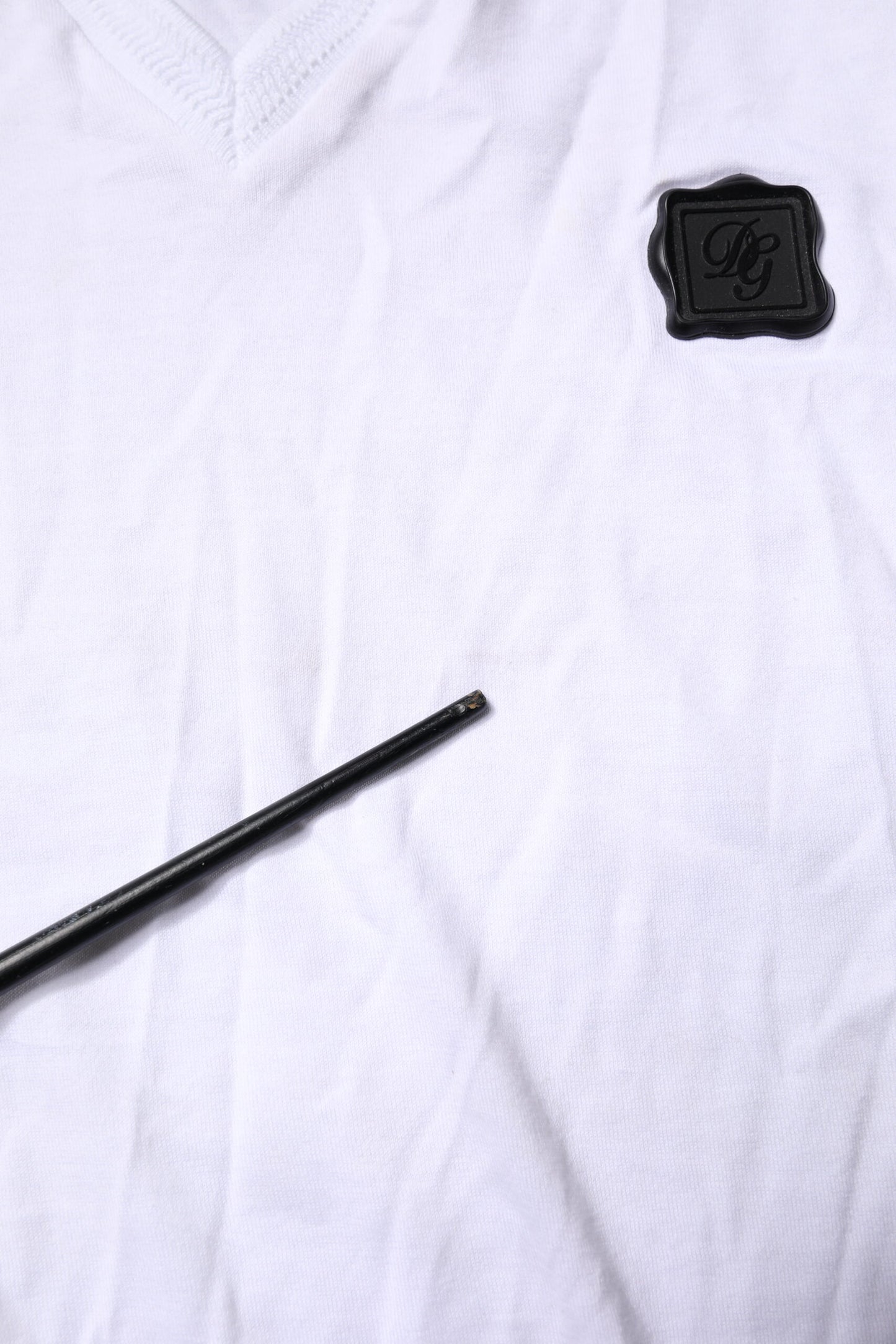 White Cotton Logo Patch V-neck Tee T-shirt