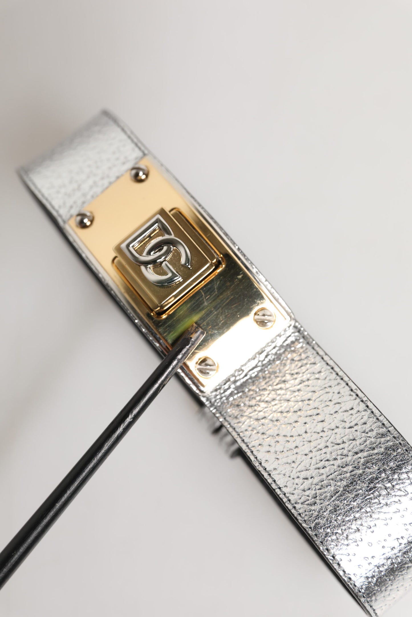 Silver Textured Leather Gold Tone Metal Neckband