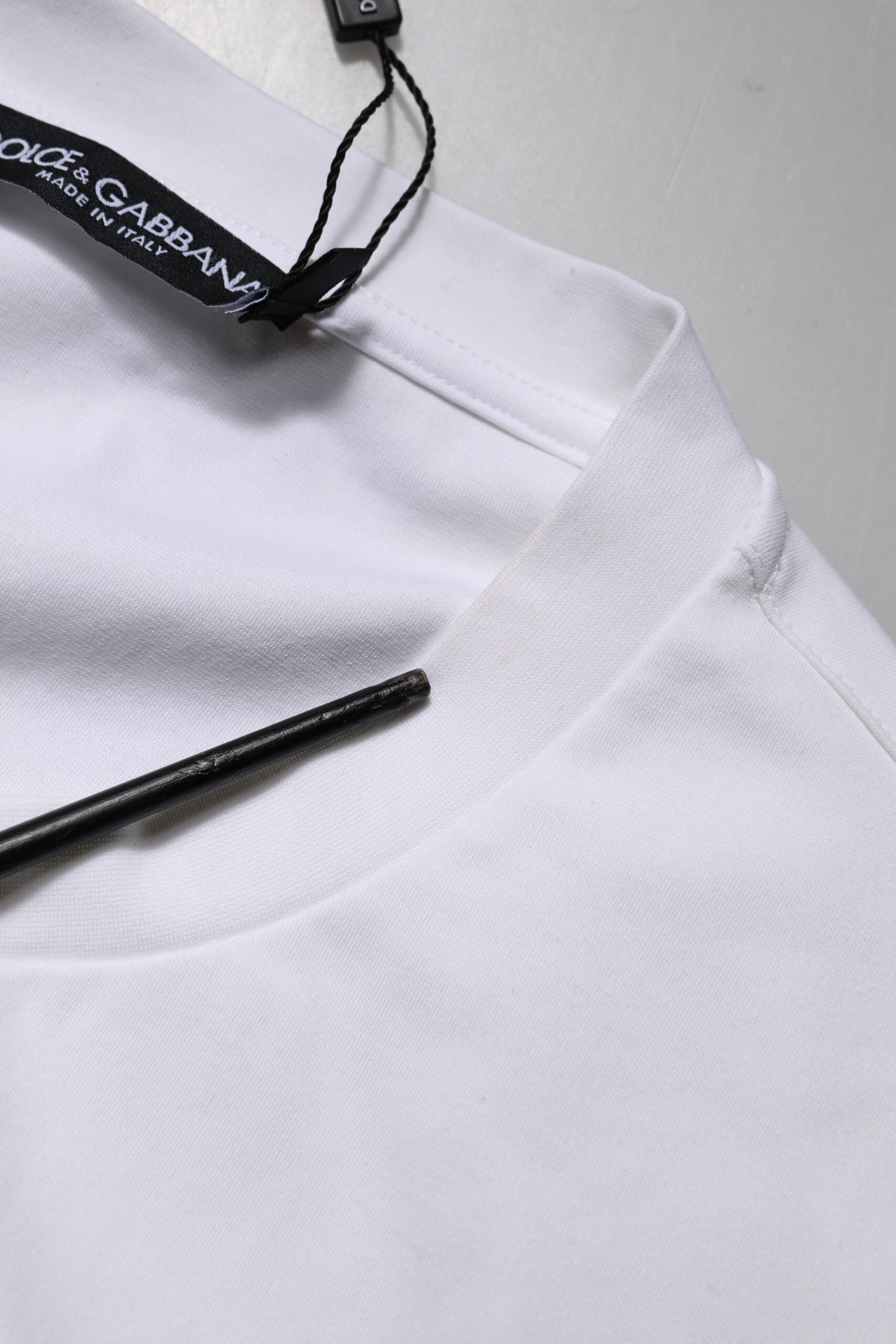 White Logo Embellish Short Sleeves T-shirt