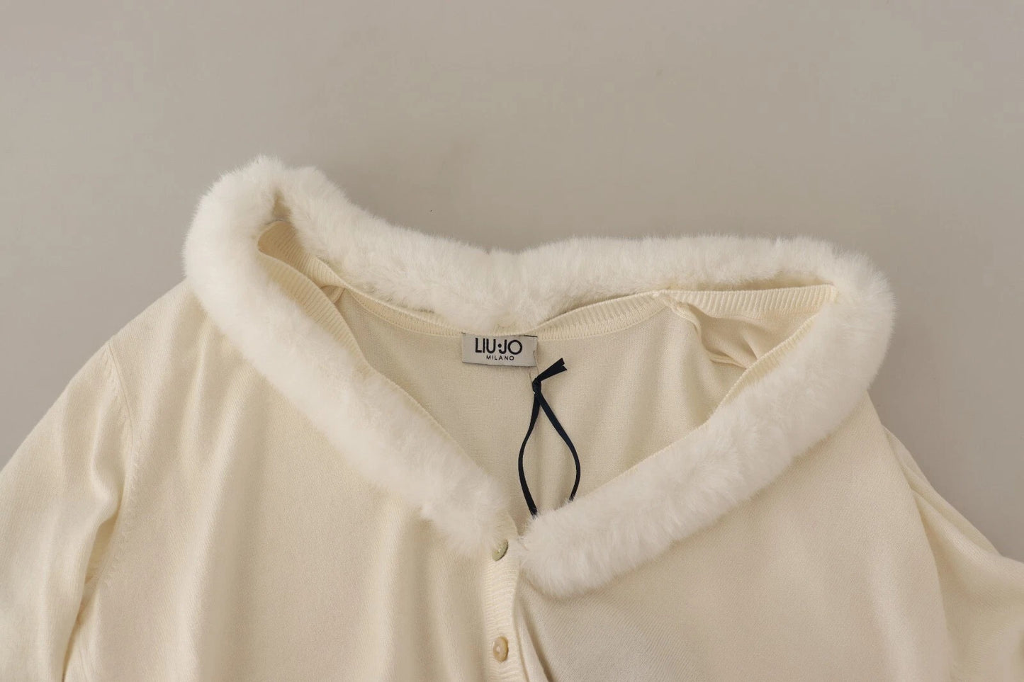 White Viscose Long Sleeves Fur Shearling Blouse